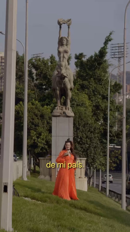 María Lionza — pieza vertical